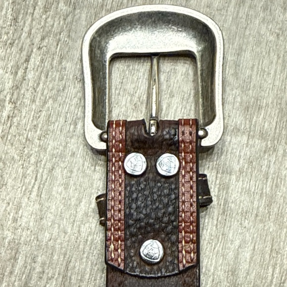 Ariat Mens Two-tone Leather Belt-A10004305 Brown Silver Buckle Size 34 NWOT - Picture 7 of 9